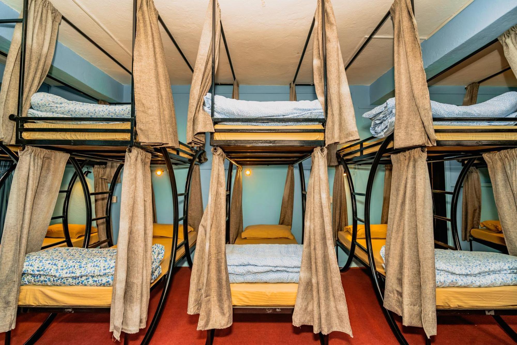 Rest Up Kathmandu Hostel Buitenkant foto