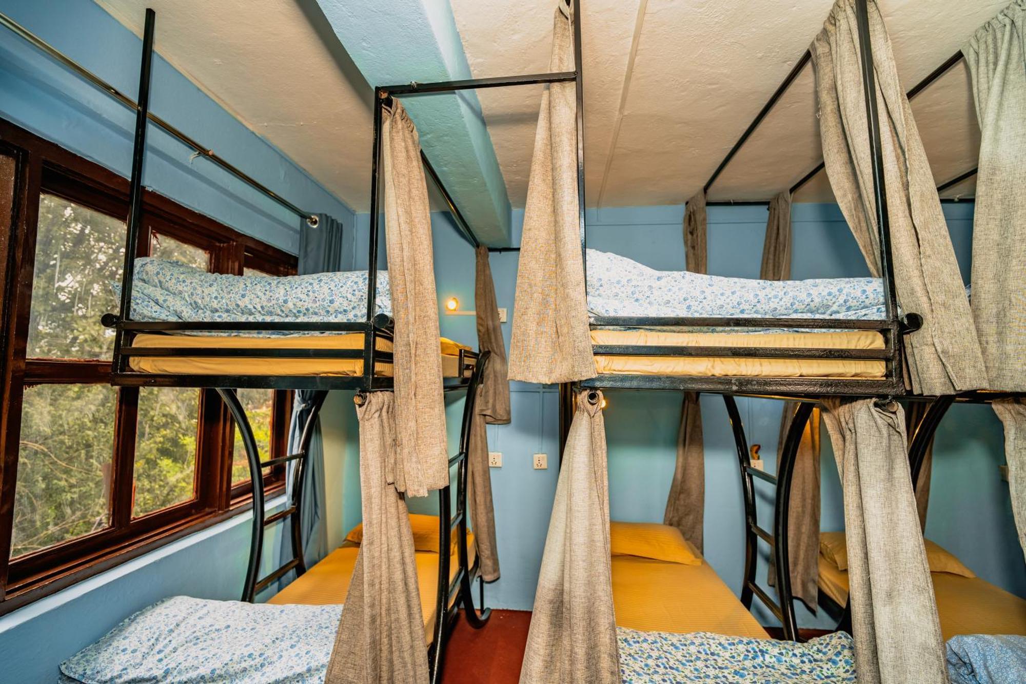 Rest Up Kathmandu Hostel Buitenkant foto