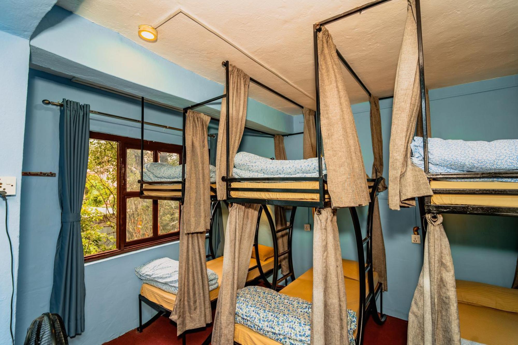 Rest Up Kathmandu Hostel Buitenkant foto