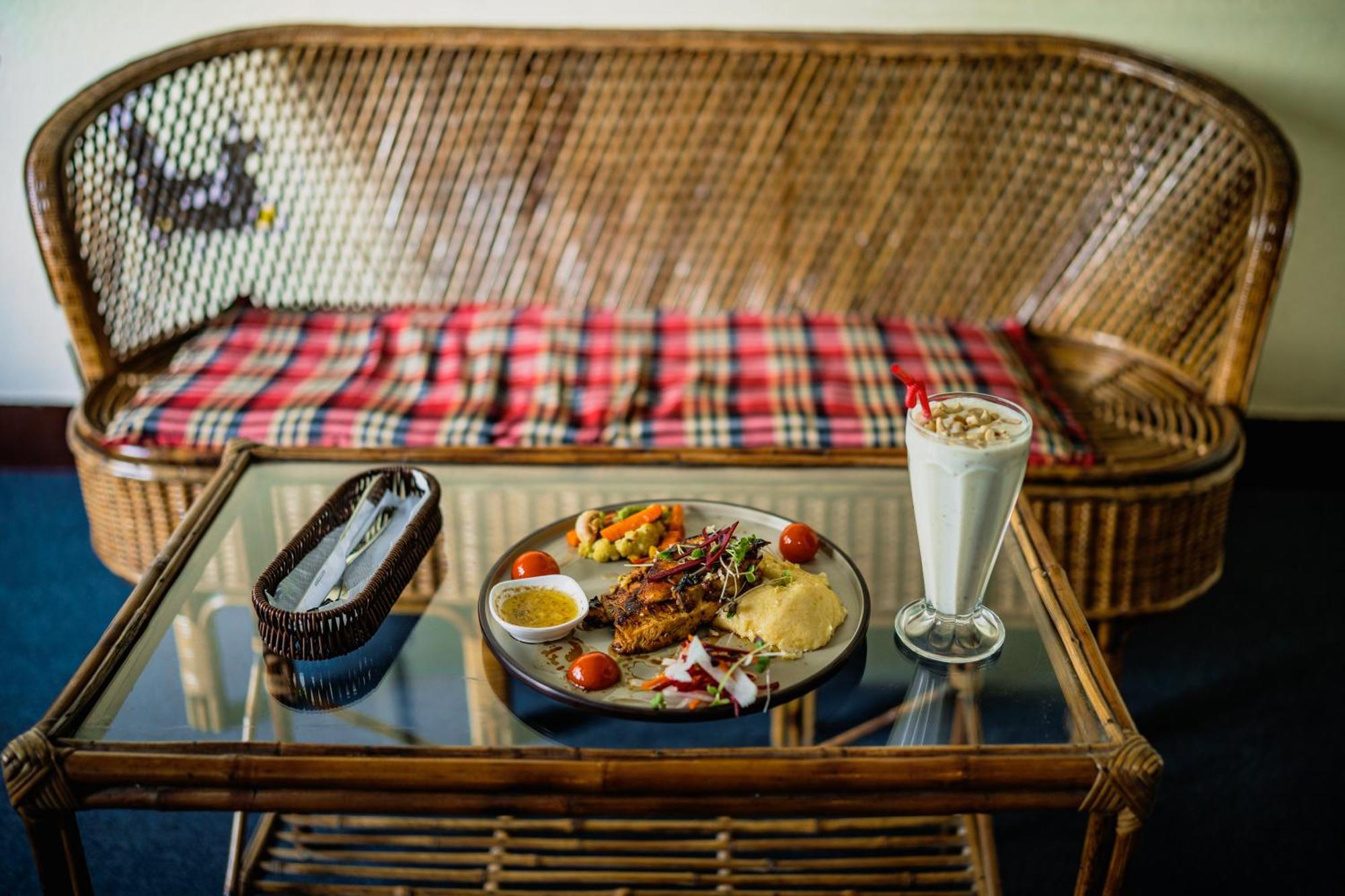 Rest Up Kathmandu Hostel Buitenkant foto