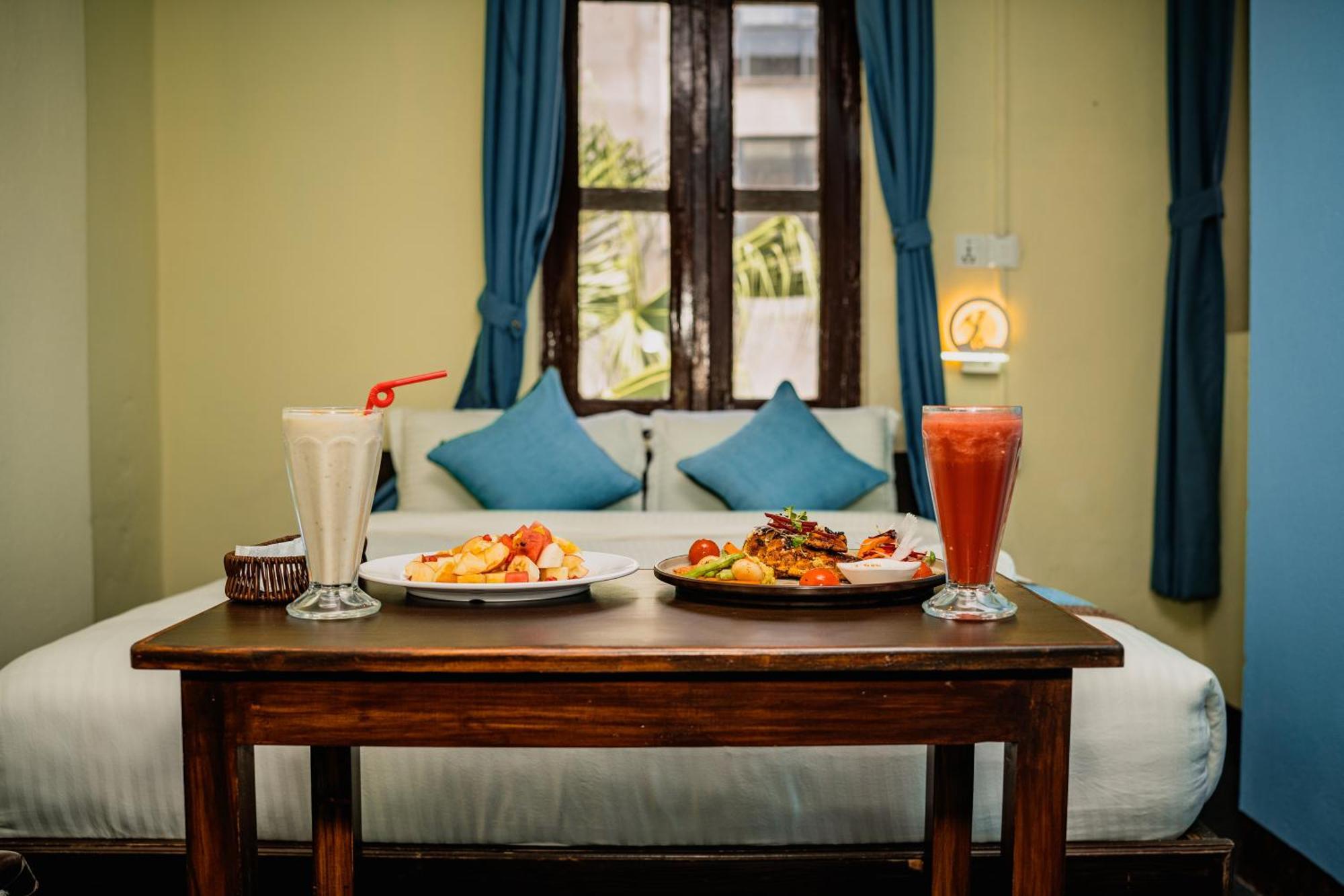 Rest Up Kathmandu Hostel Buitenkant foto