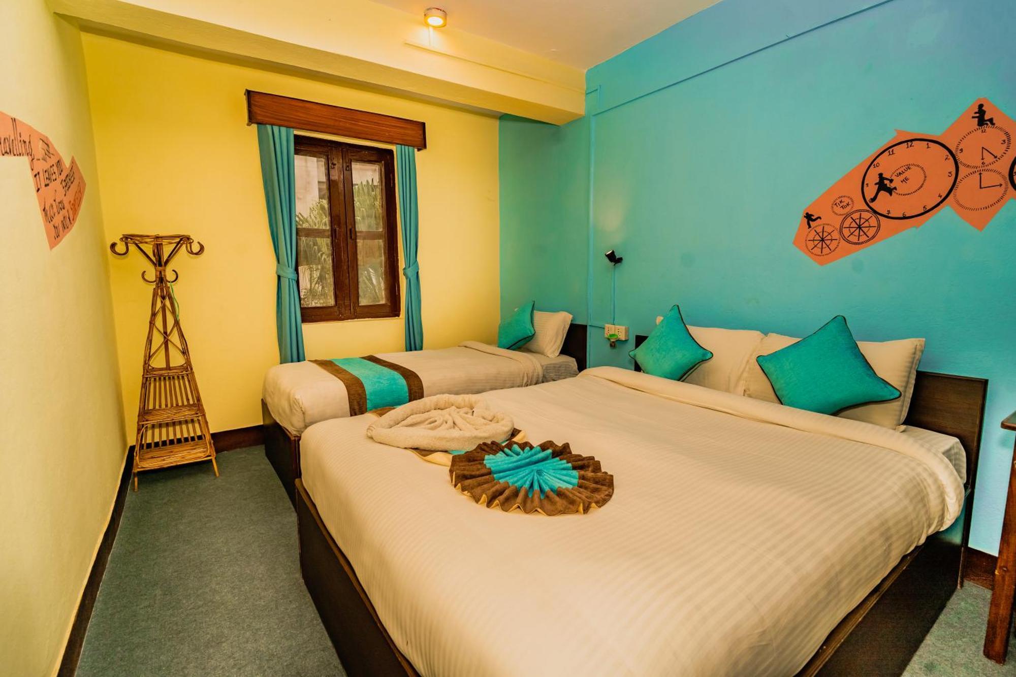 Rest Up Kathmandu Hostel Buitenkant foto